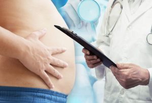 太り過ぎを医者に注意される男性肥満者